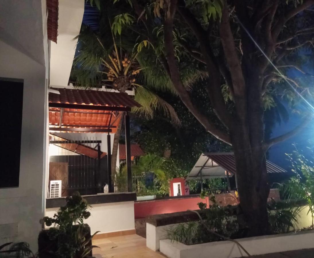 Gasthaus Casa De Julio Porvorim Exterior foto